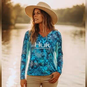 Huk Kryptek Pontus Performance Fishing Long Sleeve Shirt V-neck‎ Women's Sz L